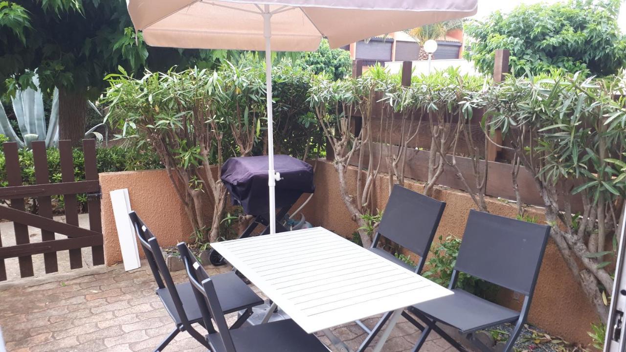 גרואיסאן Studio Cabine Avec Jardinet A 30 M De La Plage, Au Calme. מראה חיצוני תמונה